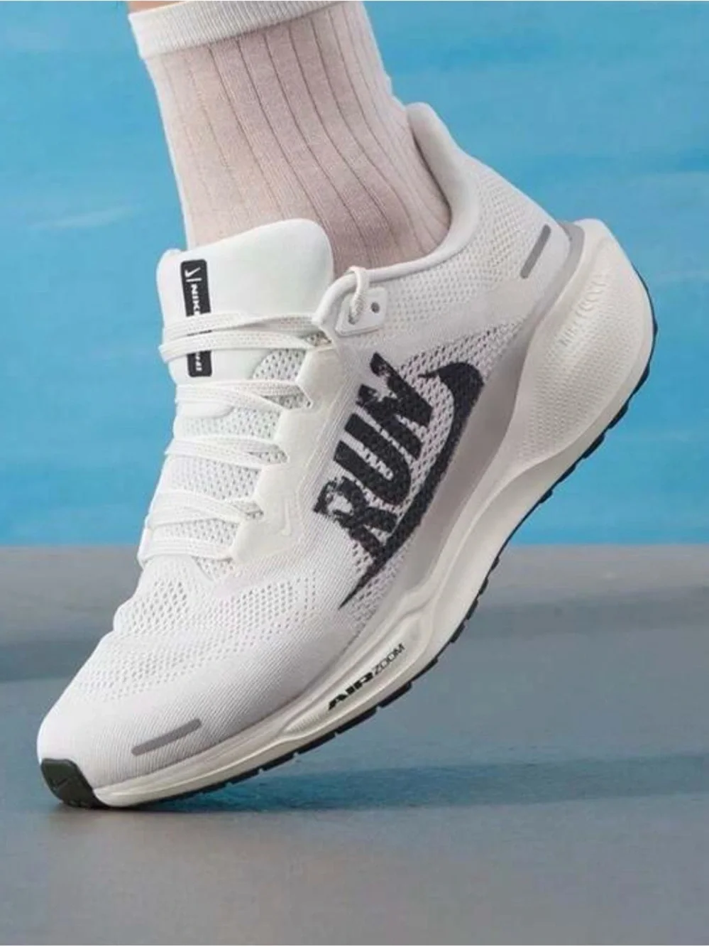 Nike pegasus 41 run size 10.5 White Black Run Logo Men’s Running Shoes